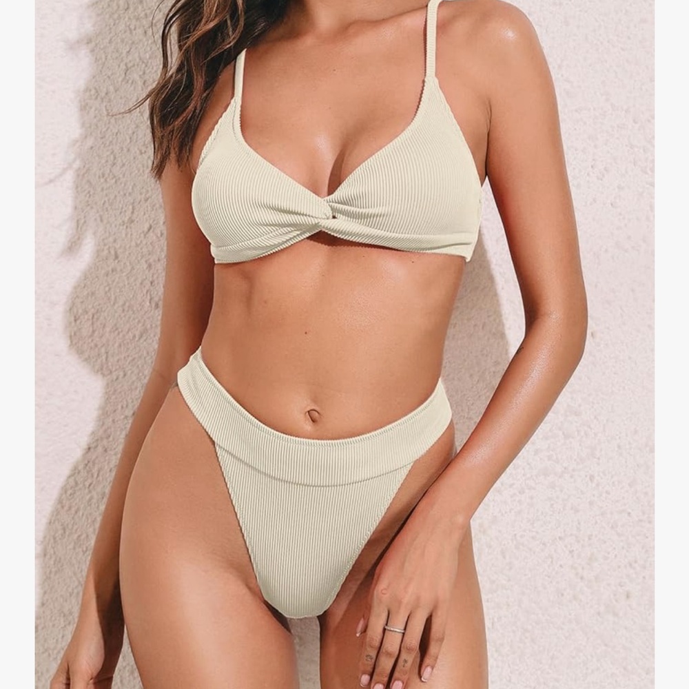 Zaful Light Pink Ribbed Bikini Set - Picture 5 of 7